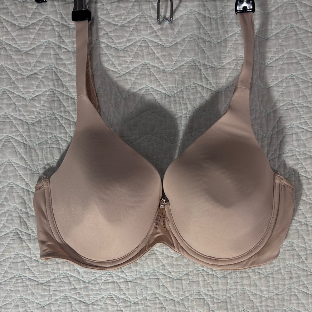 Ellen Tracy Nude/Beige Seamless Underwire T-Shirt Bra